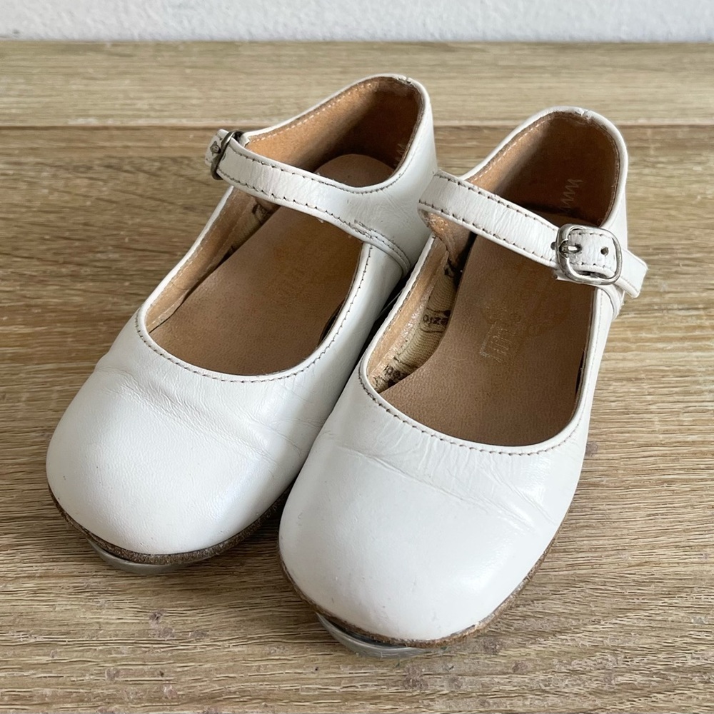 Little Capezio Mary Jane Tap Shoes - sz 5 1/2
